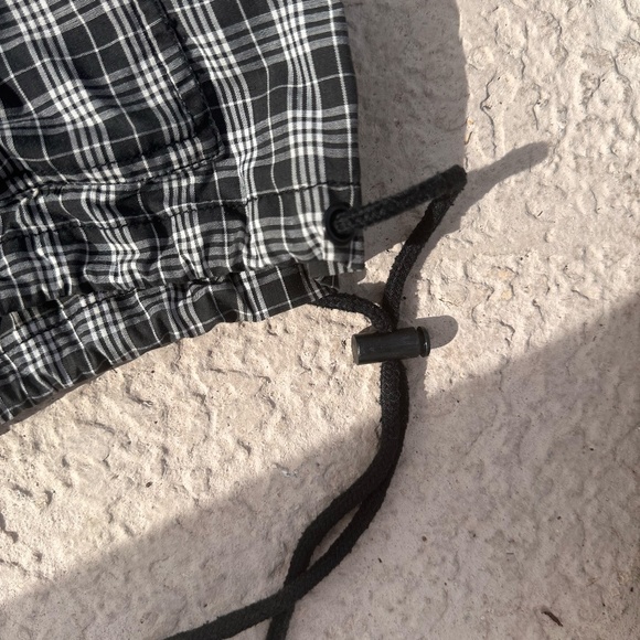 Plaid Jacket with hood and pockets - Picture 5 of 9